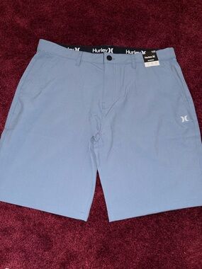 Men’s size 36 Hurley FLEX TERRAIN HYBRID WALK SHORT shorts 
HYPNOTic